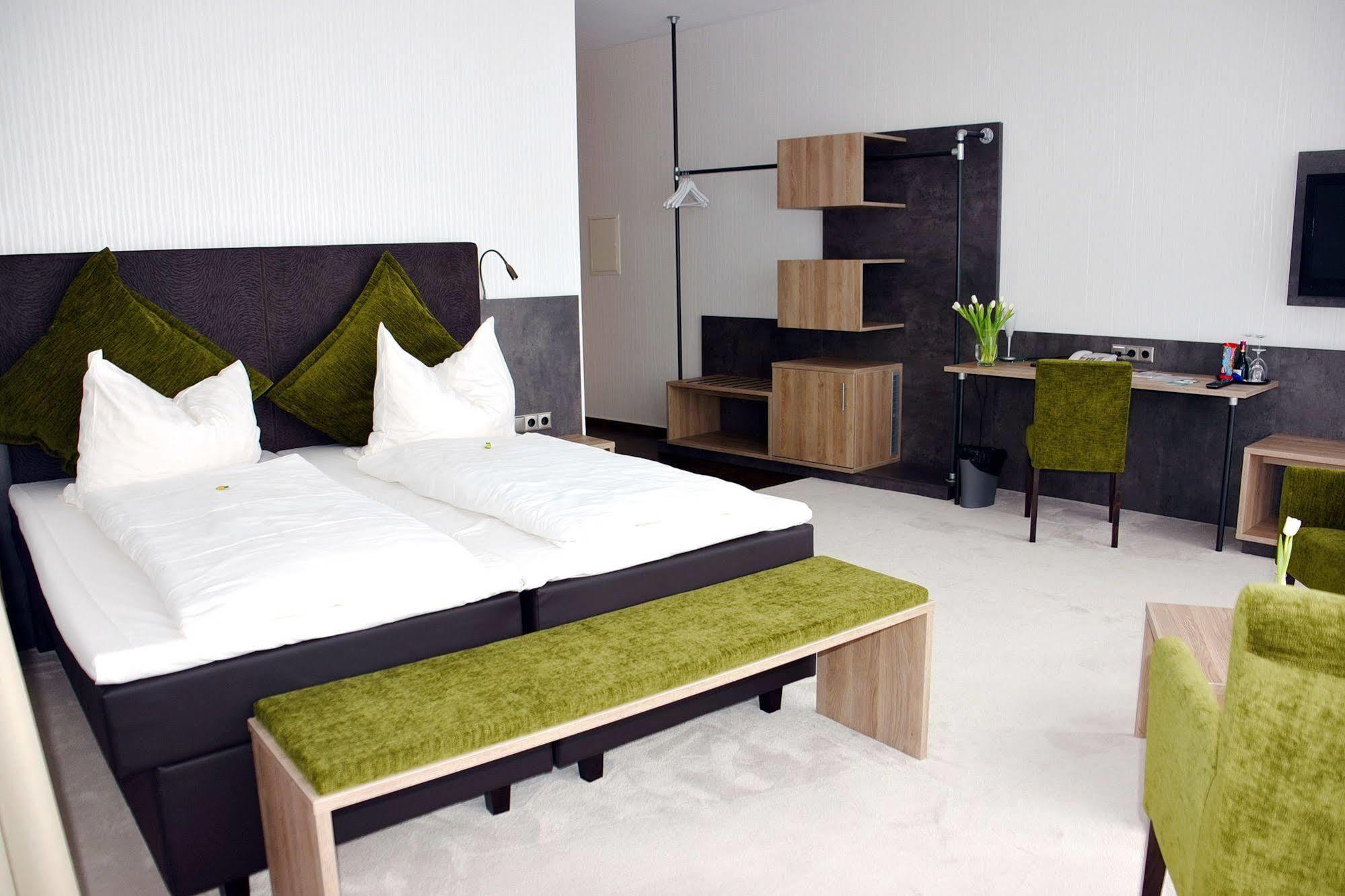 Koncept Hotel Benedikt Siegburg Eksteriør billede